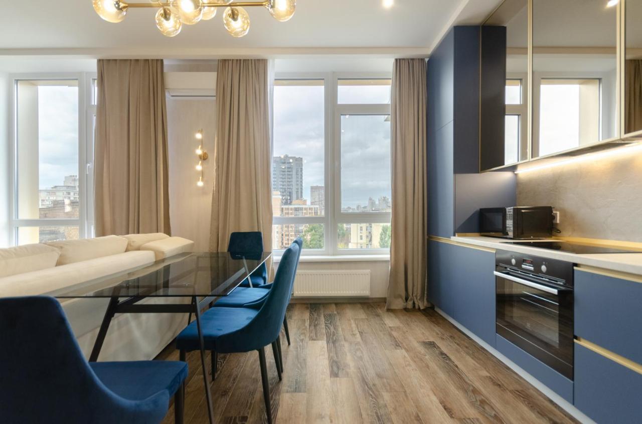 Petrovdom Ж38 In Luxury Apartments At 68 Zhylyanska Street,38 Perlyna Kiev Dış mekan fotoğraf