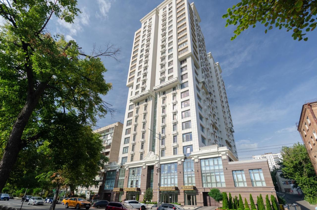 Petrovdom Ж38 In Luxury Apartments At 68 Zhylyanska Street,38 Perlyna Kiev Dış mekan fotoğraf