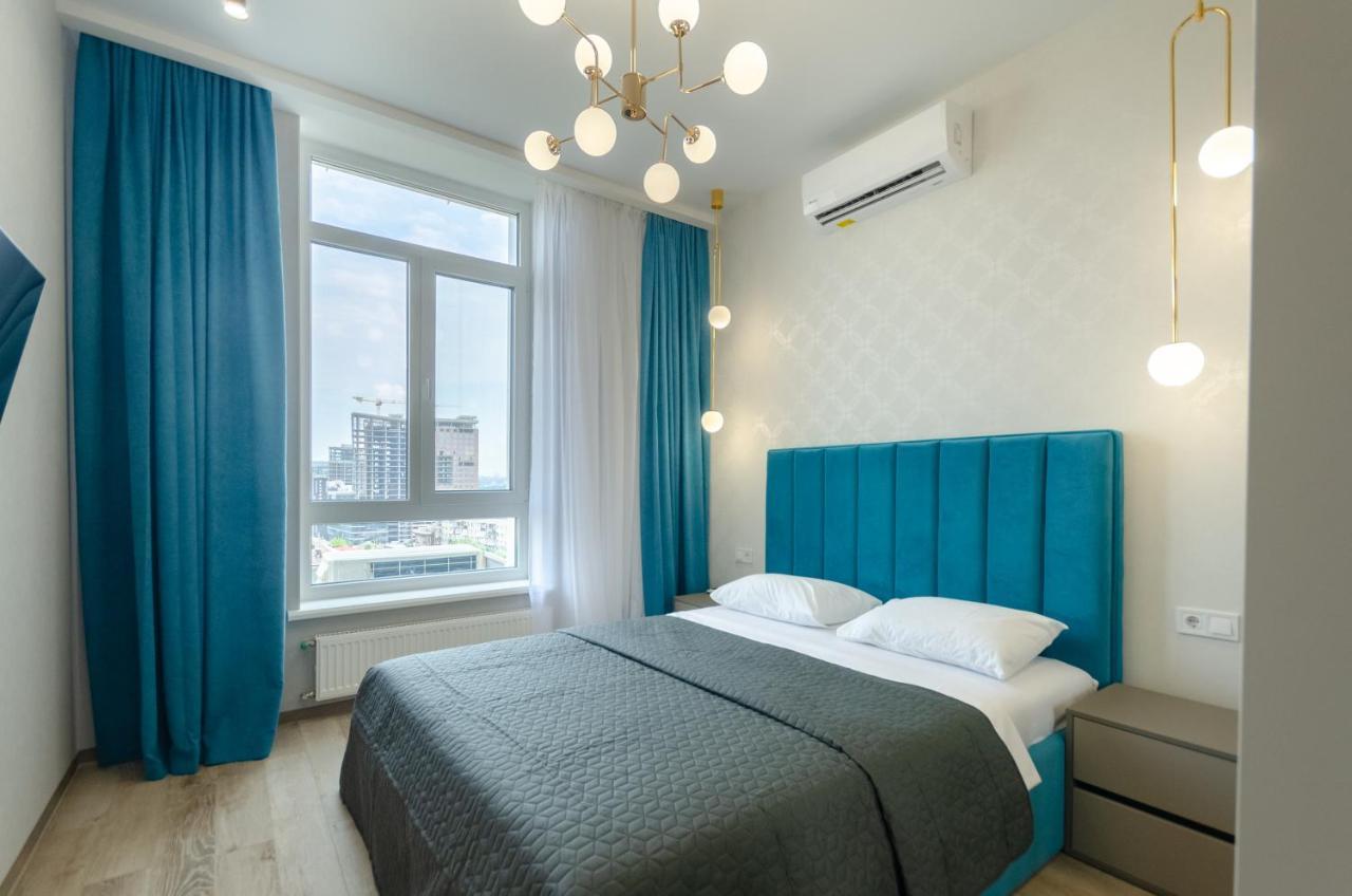 Petrovdom Ж38 In Luxury Apartments At 68 Zhylyanska Street,38 Perlyna Kiev Dış mekan fotoğraf