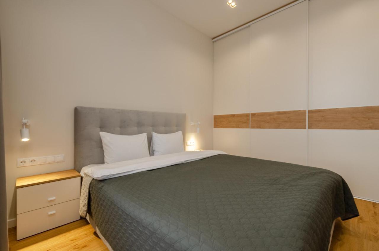 Petrovdom Ж38 In Luxury Apartments At 68 Zhylyanska Street,38 Perlyna Kiev Dış mekan fotoğraf